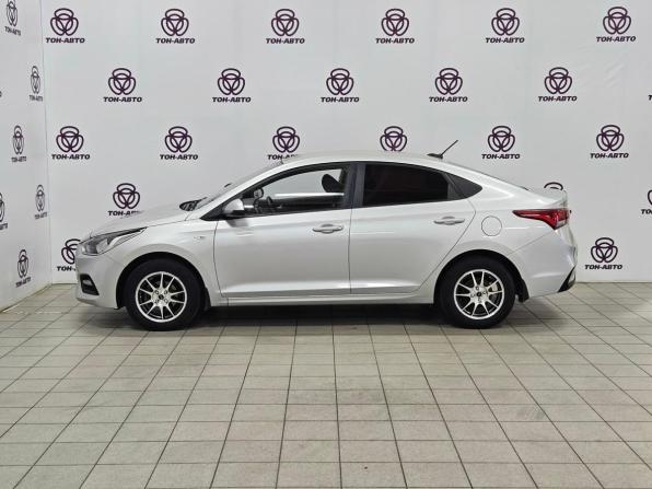 Hyundai Solaris II с пробегом 2017 года, цена 1 095 000 рублей, 178508 км, седан, Автокод Объявления