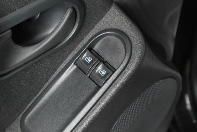 Renault Duster I Рестайлинг с пробегом 2017 года, цена 1 399 000 рублей, 103500 км, внедорожник, Автокод Объявления