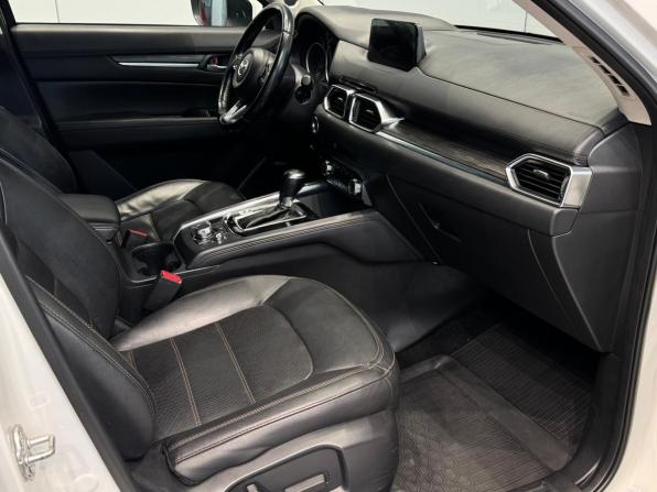 Mazda CX-5 II с пробегом 2018 года, цена 2 799 000 рублей, 95779 км, внедорожник, Автокод Объявления