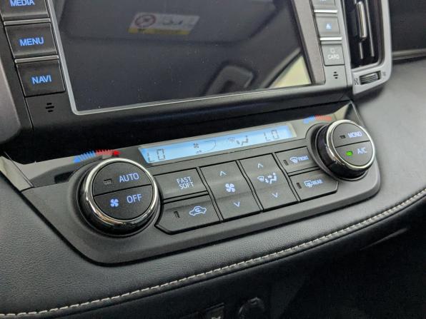 Toyota RAV4 IV (XA40) Рестайлинг с пробегом 2019 года, цена 3 200 000 рублей, 73677 км, внедорожник, Автокод Объявления