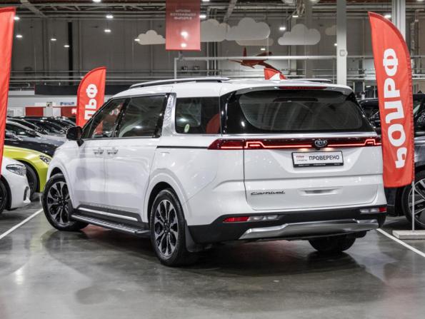 Kia Carnival IV с пробегом 2020 года, цена 4 276 800 рублей, 60944 км, минивэн, Автокод Объявления