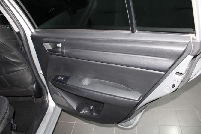 Toyota Corolla XI (E160 E170) Рестайлинг 2 с пробегом 2021 года, цена 1 300 000 рублей, 122979 км, универсал, Автокод Объявления