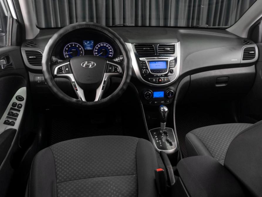 Hyundai Solaris I Тюмень  - изображение 6