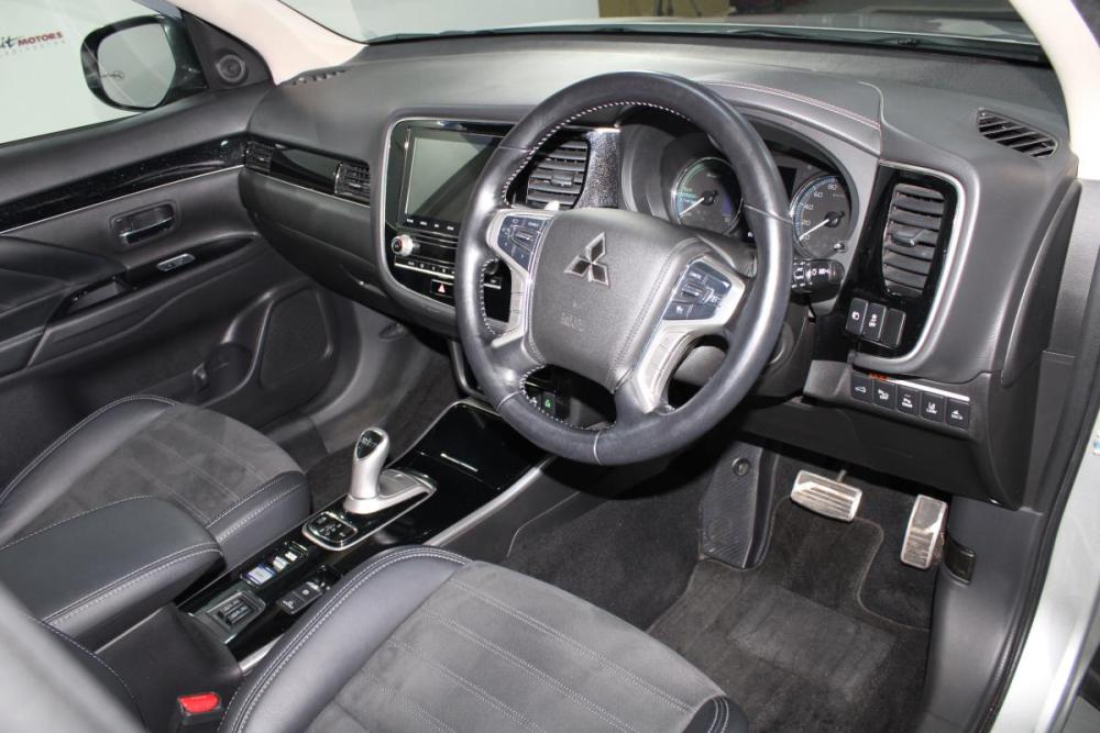 Mitsubishi Outlander III Рестайлинг 3 Владивосток  - изображение 22