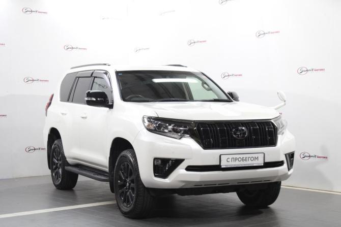 Toyota Land Cruiser Prado 150 Series Рестайлинг 3 с пробегом 2022 года, цена 6 400 000 рублей, 28667 км, внедорожник, Автокод Объявления