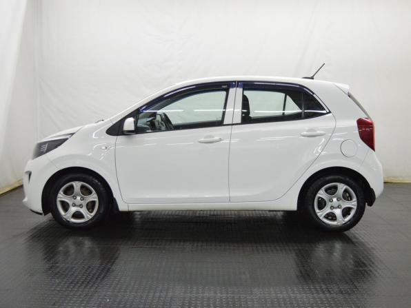 Kia Picanto III с пробегом 2017 года, цена 1 050 000 рублей, 111648 км, хэтчбек, Автокод Объявления