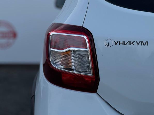 Renault Sandero II Рестайлинг с пробегом 2020 года, цена 879 000 рублей, 163035 км, хэтчбек, Автокод Объявления