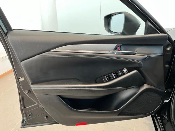Mazda 6 III (GJ) Рестайлинг 2 с пробегом 2019 года, цена 2 270 000 рублей, 90620 км, седан, Автокод Объявления