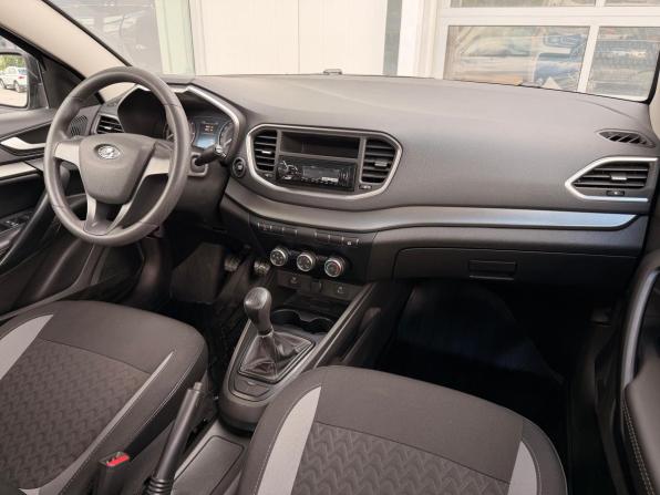 Lada (ВАЗ) Vesta I Рестайлинг (NG) с пробегом 2024 года, цена 1 195 000 рублей, 30000 км, седан, Автокод Объявления
