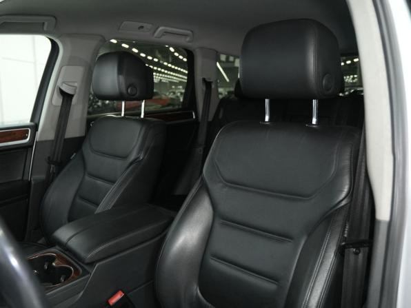 Volkswagen Touareg II с пробегом 2010 года, цена 2 300 000 рублей, 256372 км, внедорожник, Автокод Объявления