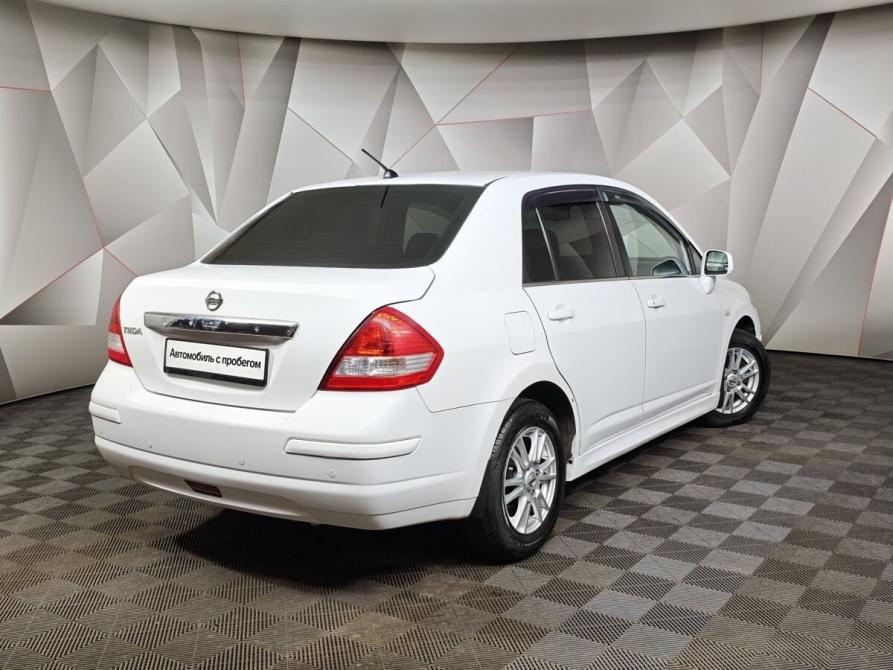 Nissan Tiida I Рестайлинг Москва  - изображение 2
