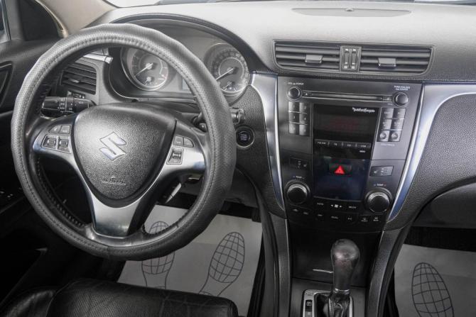 Suzuki Kizashi с пробегом 2010 года, цена 749 000 рублей, 189250 км, седан, Автокод Объявления