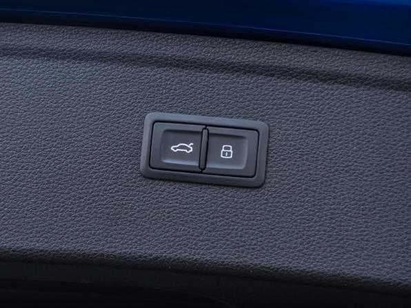 Audi Q5 II (FY) Рестайлинг с пробегом 2021 года, цена 4 968 000 рублей, 62345 км, внедорожник, Автокод Объявления