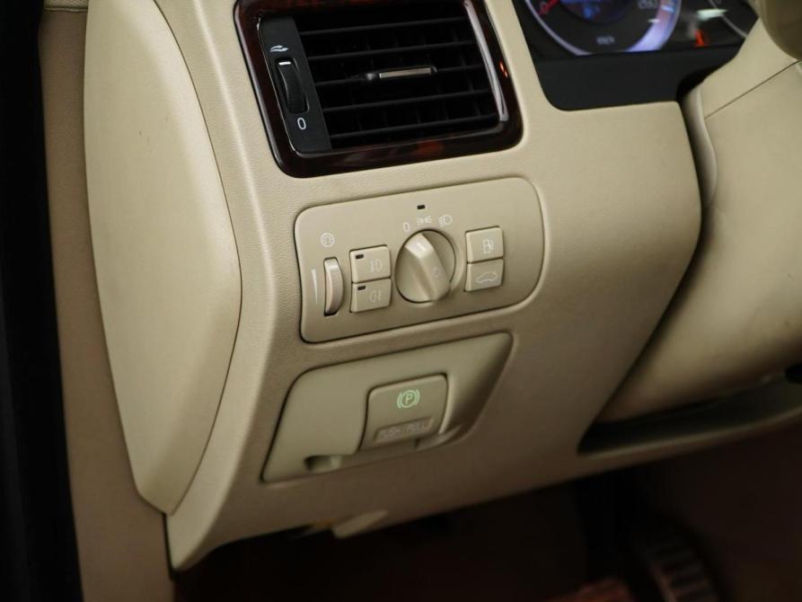 Volvo XC70 II Москва  - изображение 18