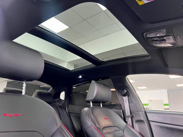 Kia Optima IV Рестайлинг с пробегом 2018 года, цена 2 090 000 рублей, 148219 км, седан, Автокод Объявления