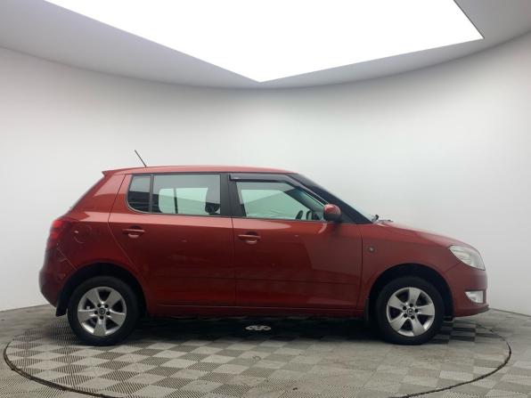 Skoda Fabia II Рестайлинг с пробегом 2013 года, цена 629 000 рублей, 116000 км, хэтчбек, Автокод Объявления