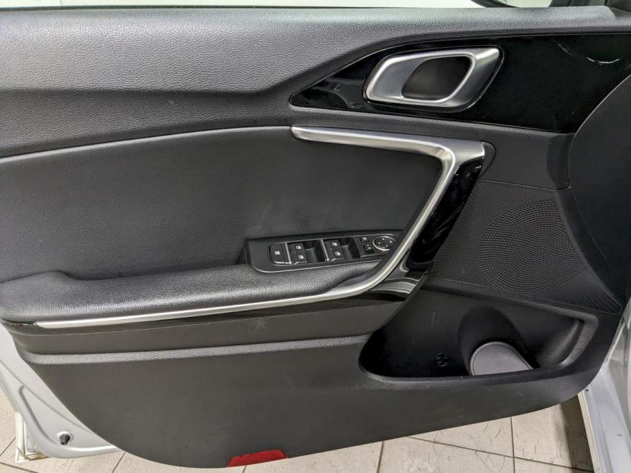 Kia Ceed III Москва  - изображение 11