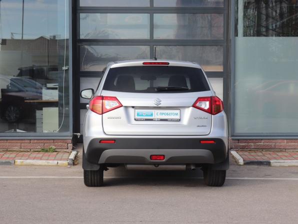 Suzuki Vitara II с пробегом 2018 года, цена 1 869 000 рублей, 106000 км, внедорожник, Автокод Объявления