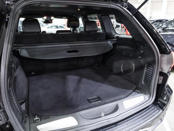 Jeep Grand Cherokee IV (WK2) Рестайлинг с пробегом 2018 года, цена 3 789 700 рублей, 83380 км, внедорожник, Автокод Объявления