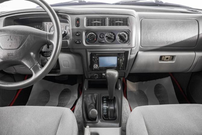 Mitsubishi Montero Sport I с пробегом 2001 года, цена 1 039 000 рублей, 209000 км, внедорожник, Автокод Объявления