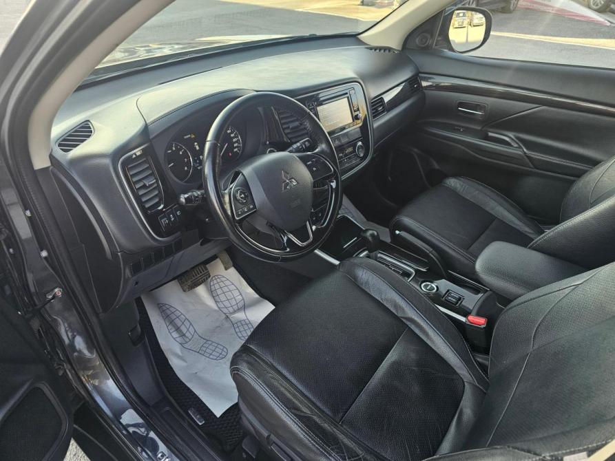 Mitsubishi Outlander III Рестайлинг 2 Тюмень  - изображение 9
