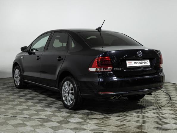 Volkswagen Polo V Рестайлинг с пробегом 2018 года, цена 1 249 700 рублей, 132684 км, седан, Автокод Объявления