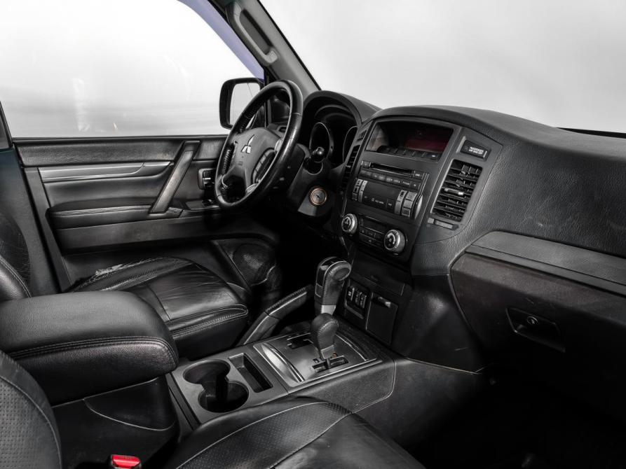 Mitsubishi Pajero IV Рестайлинг 1 Санкт-Петербург  - изображение 14