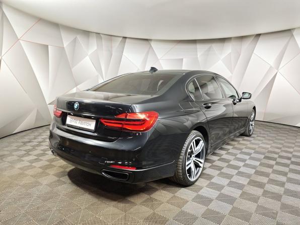BMW 7 серии VI (G11/G12) с пробегом 2018 года, цена 3 249 000 рублей, 190572 км, седан, Автокод Объявления