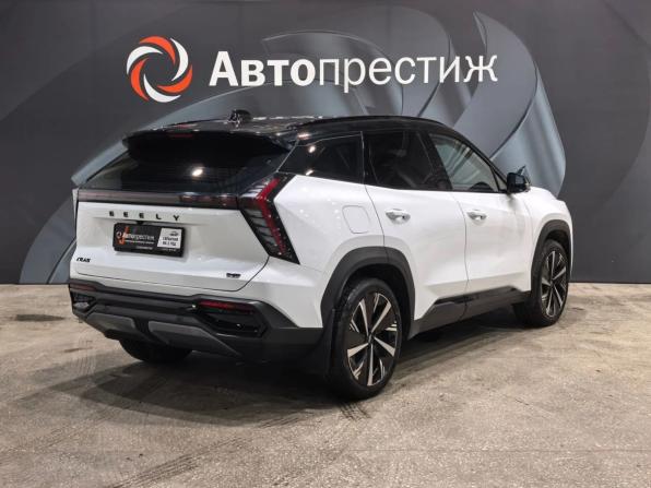 Geely Atlas II с пробегом 2024 года, цена 2 945 000 рублей, 31500 км, внедорожник, Автокод Объявления