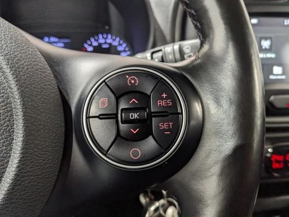 Kia Soul III с пробегом 2020 года, цена 1 860 000 рублей, 97217 км, хэтчбек, Автокод Объявления