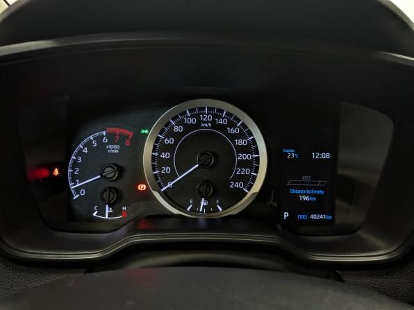 Toyota Corolla XII (E210) с пробегом 2022 года, цена 2 090 000 рублей, 40240 км, седан, Автокод Объявления