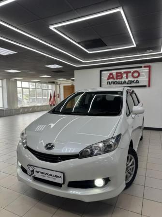 Toyota Wish II с пробегом 2011 года, цена 1 319 000 рублей, 141812 км, минивэн, Автокод Объявления