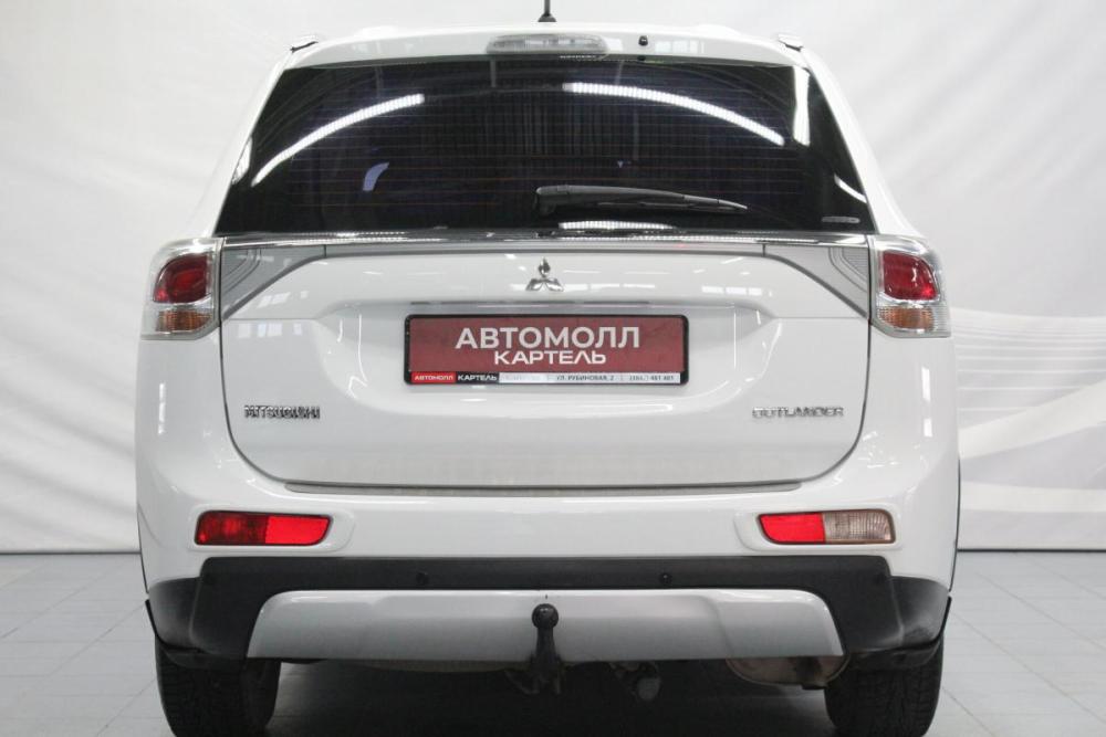 Mitsubishi Outlander III Рестайлинг Кемерово  - изображение 8
