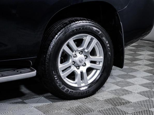 Toyota Land Cruiser Prado 150 Series с пробегом 2012 года, цена 3 500 000 рублей, 116931 км, внедорожник, Автокод Объявления