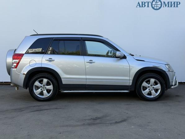 Suzuki Grand Vitara II Рестайлинг с пробегом 2010 года, цена 900 000 рублей, 210183 км, внедорожник, Автокод Объявления