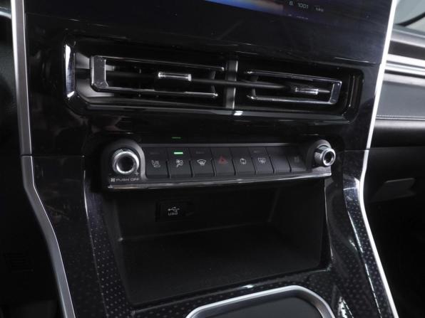 Haval M6 II с пробегом 2024 года, цена 1 750 000 рублей, 63909 км, внедорожник, Автокод Объявления