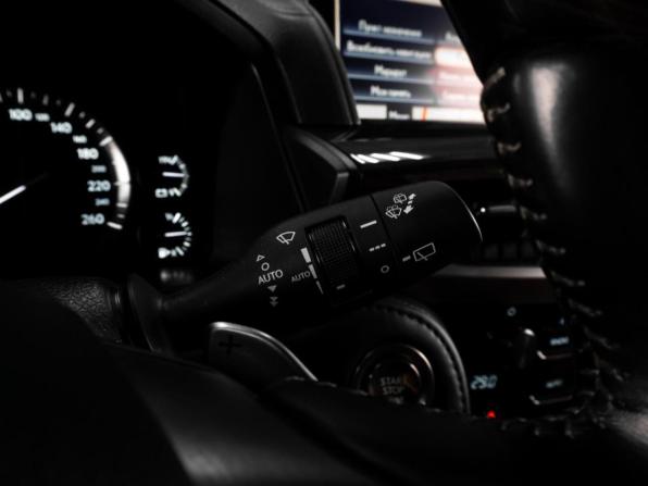Lexus LX III Рестайлинг 2 с пробегом 2019 года, цена 9 899 000 рублей, 78237 км, внедорожник, Автокод Объявления