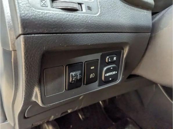 Toyota Corolla X (E140 E150) Рестайлинг с пробегом 2011 года, цена 879 000 рублей, 217725 км, седан, Автокод Объявления