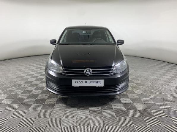 Volkswagen Polo V Рестайлинг с пробегом 2019 года, цена 1 015 000 рублей, 199000 км, седан, Автокод Объявления