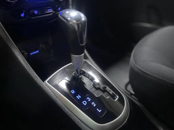 Hyundai Solaris I с пробегом 2011 года, цена 979 000 рублей, 146443 км, седан, Автокод Объявления