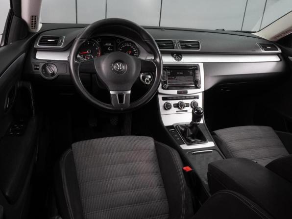 Volkswagen Passat CC I Рестайлинг с пробегом 2013 года, цена 1 272 000 рублей, 211440 км, седан, Автокод Объявления