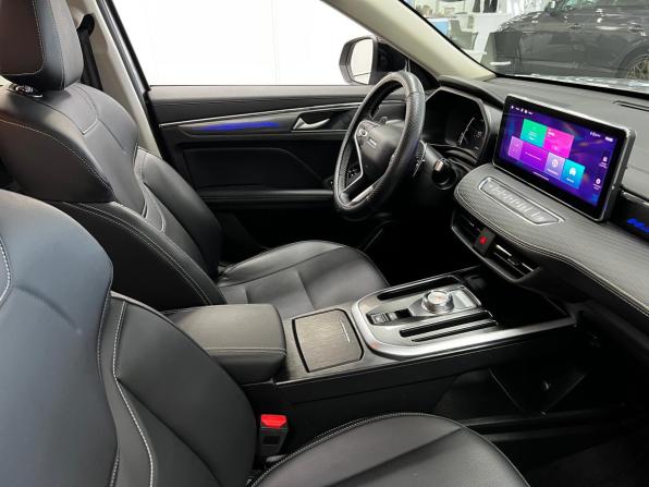 Haval Jolion I Рестайлинг с пробегом 2024 года, цена 2 280 000 рублей, 29170 км, внедорожник, Автокод Объявления