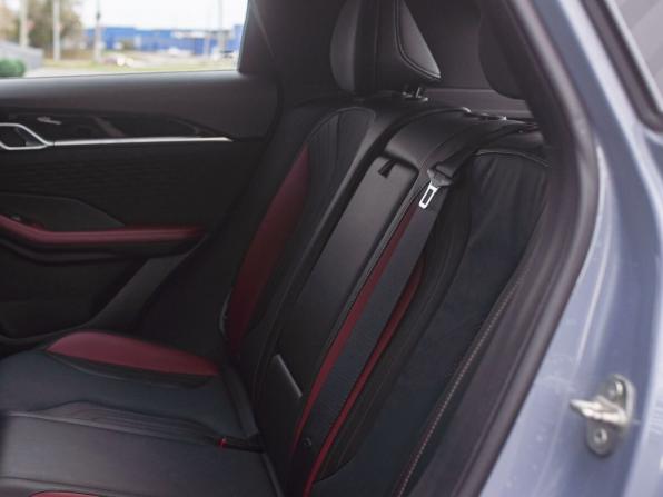 Geely Coolray I Рестайлинг с пробегом 2023 года, цена 2 000 000 рублей, 45400 км, внедорожник, Автокод Объявления