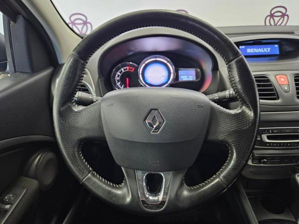 Renault Megane III Рестайлинг с пробегом 2014 года, цена 845 000 рублей, 134238 км, хэтчбек, Автокод Объявления
