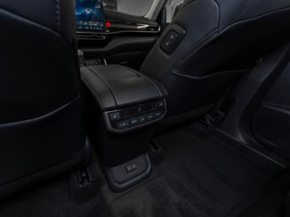 Toyota Highlander IV (XU70) с пробегом 2025 года, цена 5 200 000 рублей, 2149 км, внедорожник, Автокод Объявления
