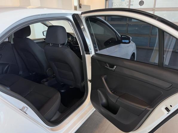 Skoda Rapid II с пробегом 2021 года, цена 1 600 000 рублей, 128650 км, лифтбек, Автокод Объявления