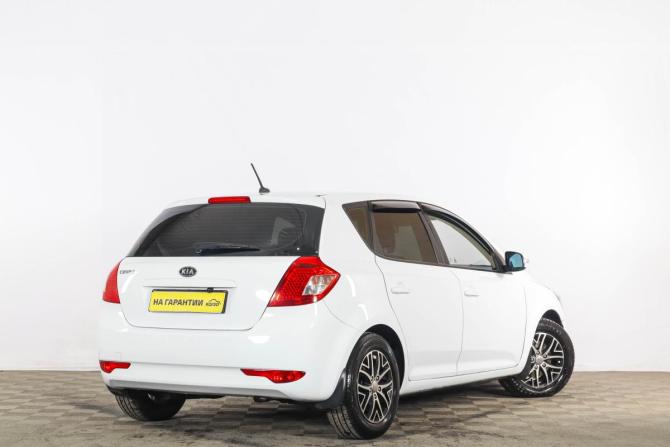 Kia Ceed I Рестайлинг с пробегом 2010 года, цена 819 000 рублей, 204000 км, хэтчбек, Автокод Объявления