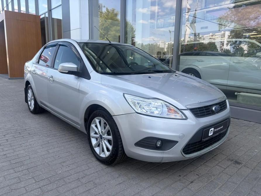 Ford Focus II Рестайлинг Москва  - изображение 1