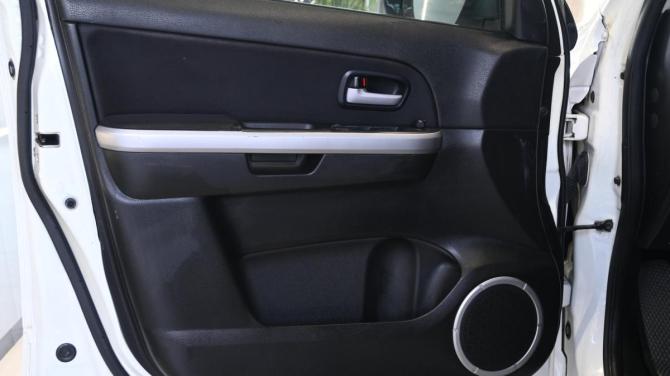 Suzuki Grand Vitara II Рестайлинг с пробегом 2011 года, цена 895 000 рублей, 221972 км, внедорожник, Автокод Объявления