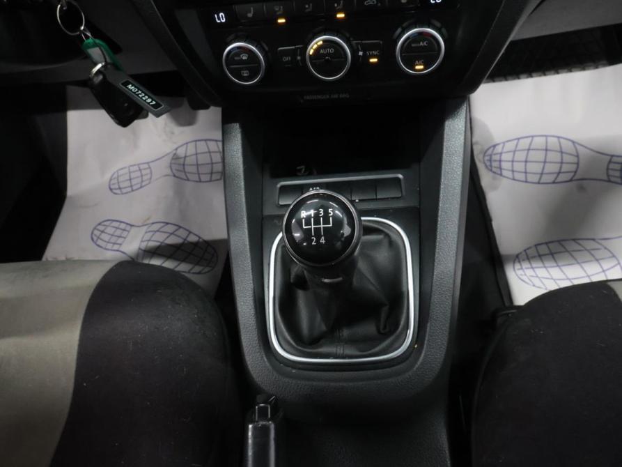 Volkswagen Jetta VI Калуга  - изображение 27